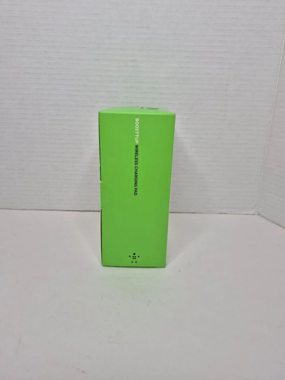 Belkin Boost Up 7.5W Wireless Charging Pad Charger Base For iPhone New Sealed